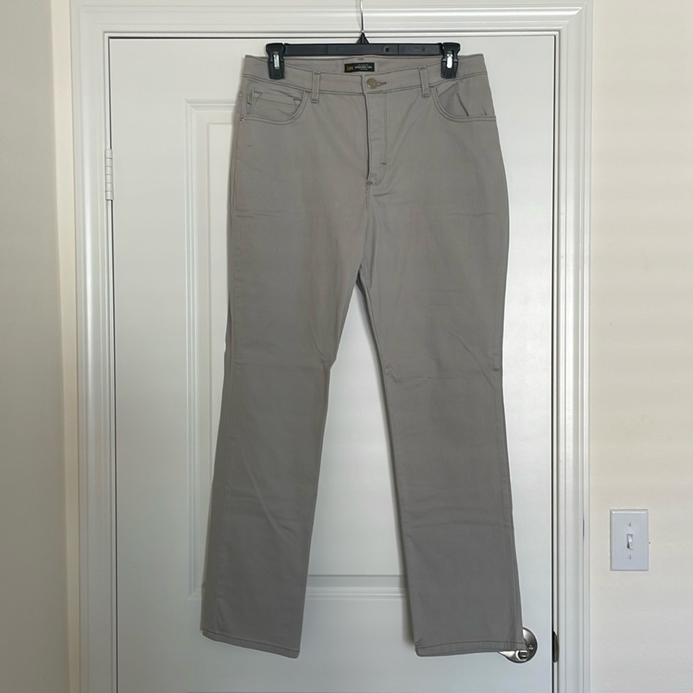 Lee Straight Leg Relaxed Fit pant